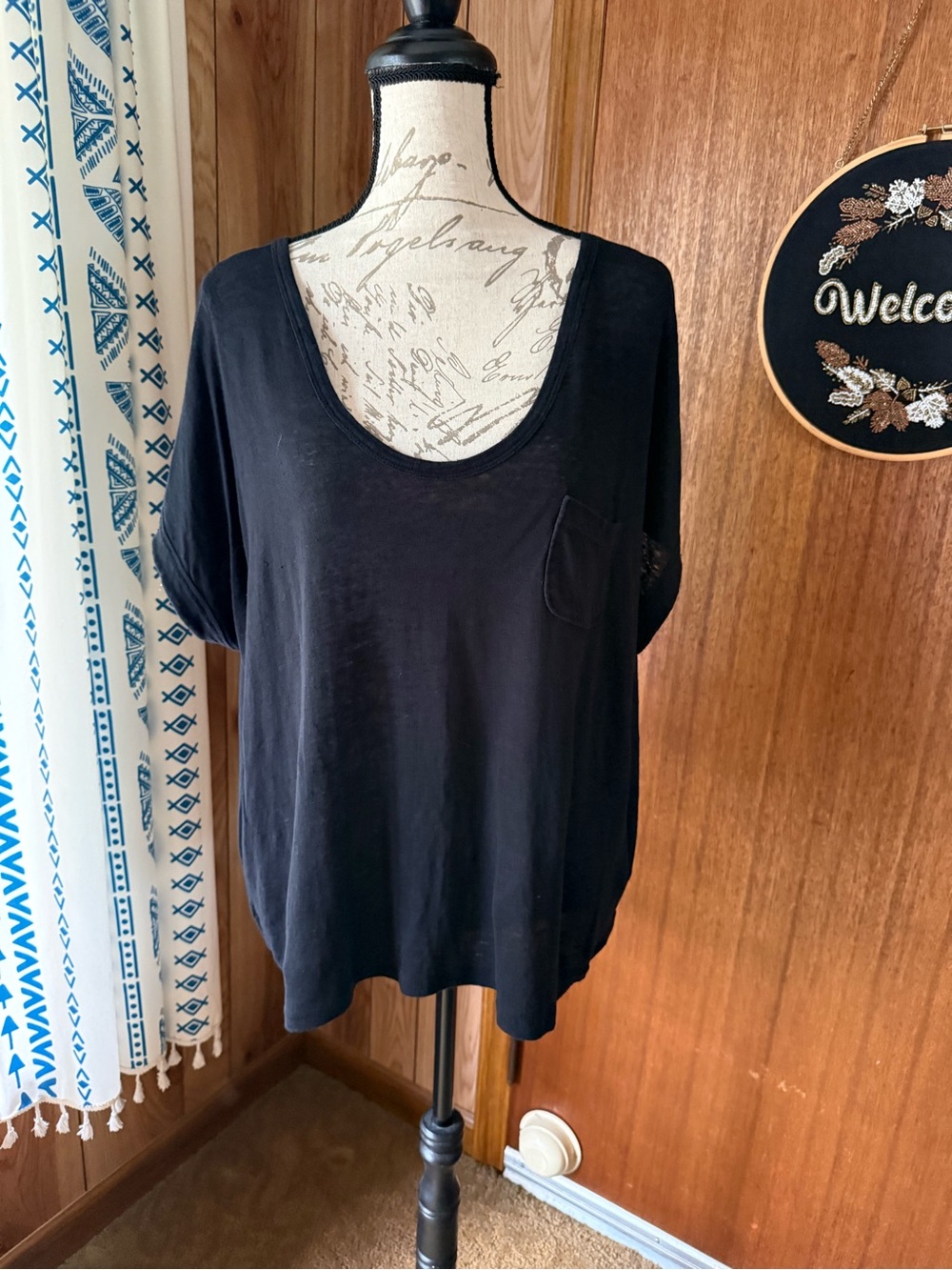 LOFT Linen- Black Scoop Neck Short Sleeve Pocket Tee
